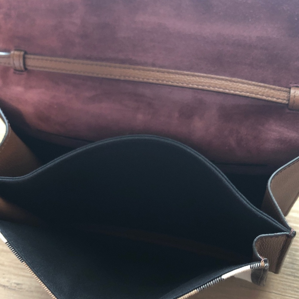 EUC Burberry Macken Tan Crossbody Bag - Picture 7 of 15